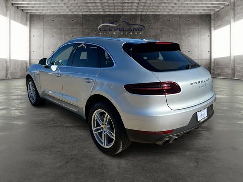 Used 2017 Porsche Macan S w/ Dark Walnut Interior Package image 5