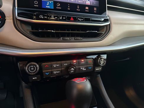 Used 2025 Jeep Compass Limited w/ Elite Group image 35