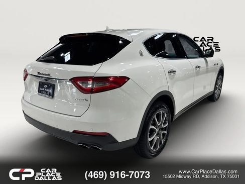 Used 2017 Maserati Levante AWD/4WD image 8