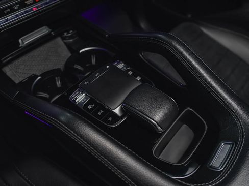 Used 2020 Mercedes-Benz GLE 450 GLE 450 4MATIC Sport Utility 4 image 69