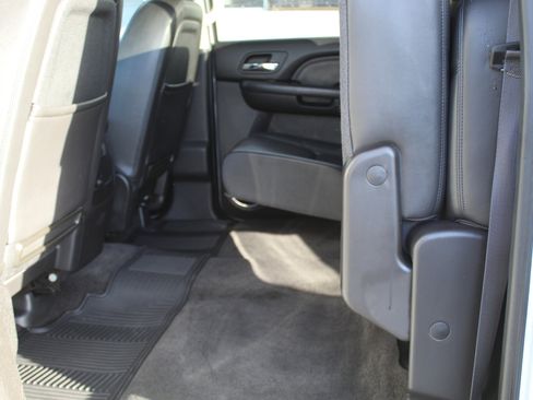 Used 2012 GMC Sierra 3500 Denali image 44