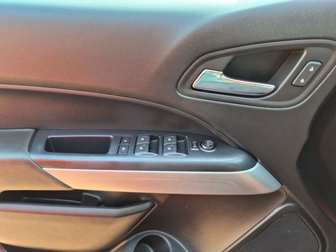 Used 2020 Chevrolet Colorado ZR2 AWD/4WD image 15