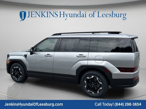 Certified 2025 Hyundai Santa Fe SEL FWD image 8