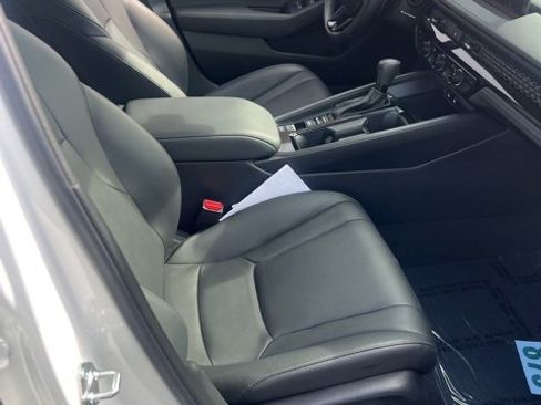 Used 2025 Honda Accord EX-L image 5
