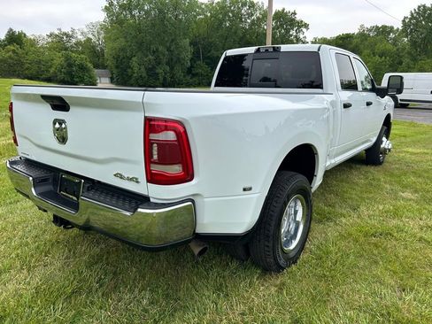 Used 2024 RAM 3500 Tradesman w/ Towing Technology Group AWD/4WD image 3