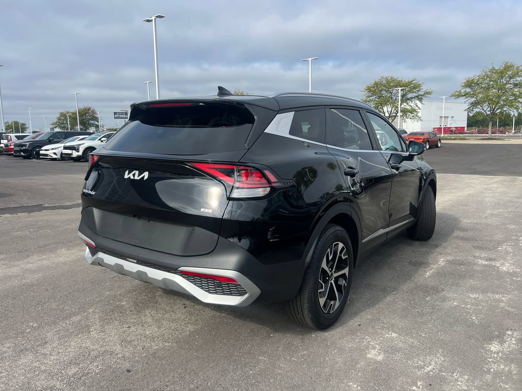 Certified 2024 Kia Sportage EX AWD/4WD image 4
