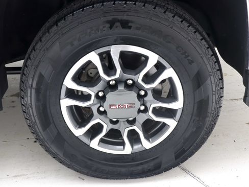 Used 2021 GMC Sierra 3500 4x4 Crew Cab w/ Convenience Package image 29