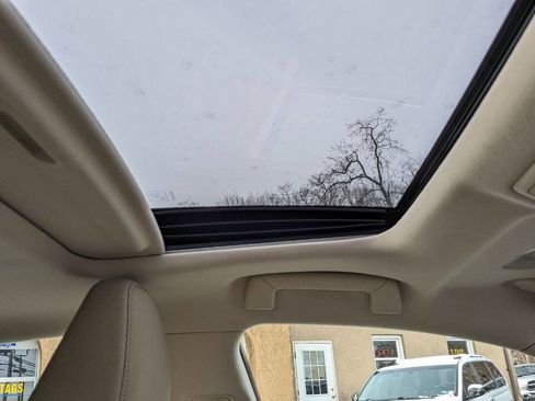 Used 2018 Lexus IS 300 AWD w/ Comfort Package image 32