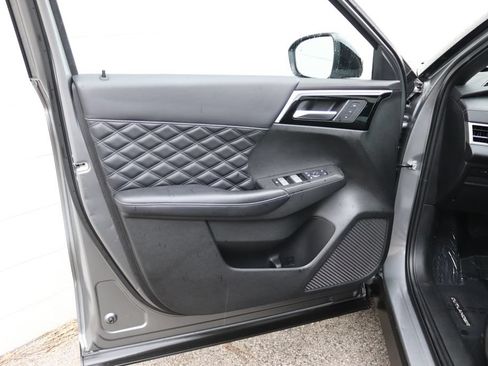 Used 2023 Mitsubishi Outlander SEL Black Edition AWD/4WD image 31