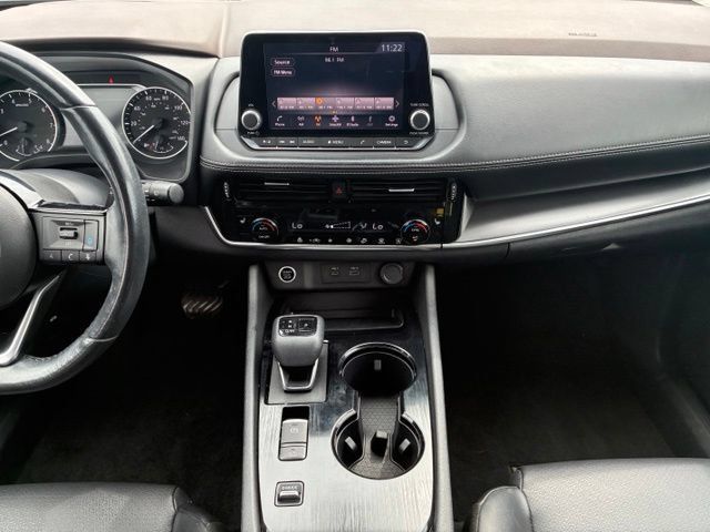 Certified 2022 Nissan Rogue SV w/ SV Premium Package FWD image 16
