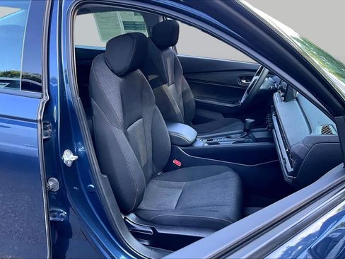 Used 2023 Honda Accord EX image 8