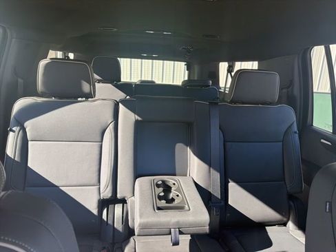 New 2026 GMC Yukon XL Elevation image 28