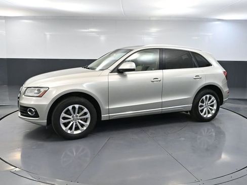 Used 2014 Audi Q5 2.0T Premium Plus w/ Premium Plus Package image 10
