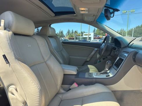Used 2007 INFINITI G35 Coupe w/ Premium Pkg RWD image 8