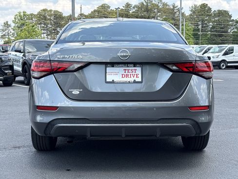 Used 2025 Nissan Sentra SV FWD image 23