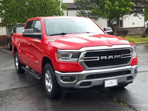 Used 2019 RAM 1500 Big Horn AWD/4WD image 3