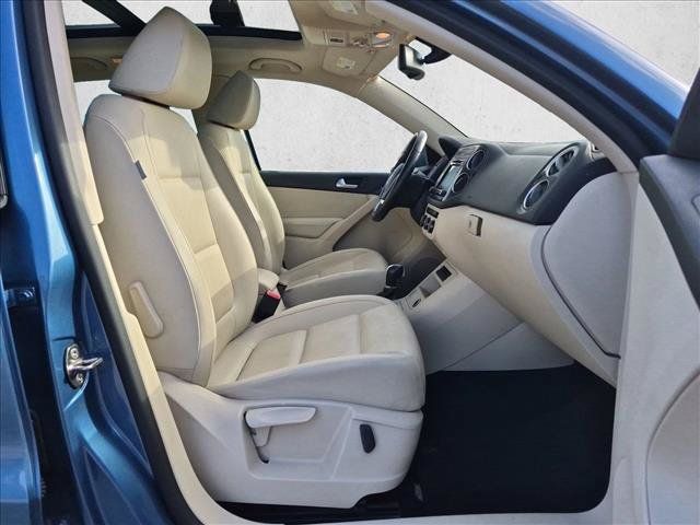 Used 2017 Volkswagen Tiguan Wolfsburg Edition FWD image 19