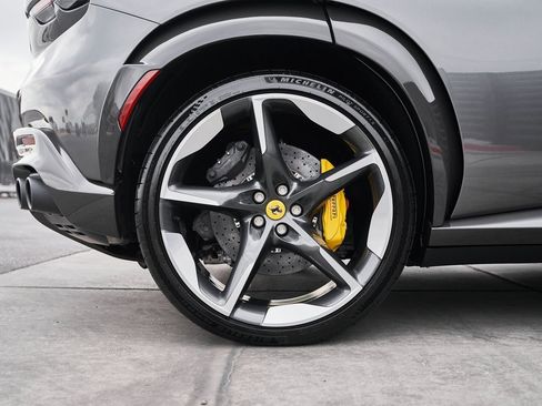 Used 2025 Ferrari Purosangue image 25