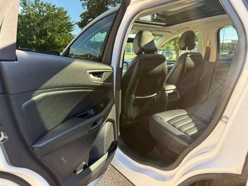 Used 2016 Ford Edge SEL w/ Equipment Group 201A AWD/4WD image 13