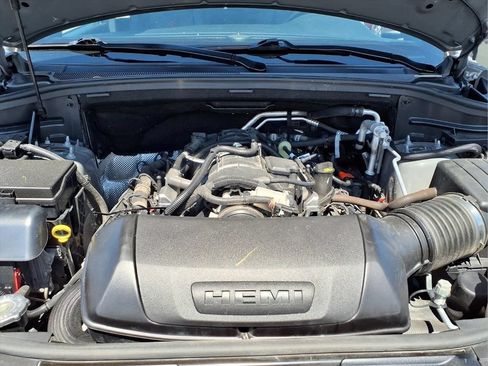 Used 2025 Dodge Durango R/T AWD/4WD image 10
