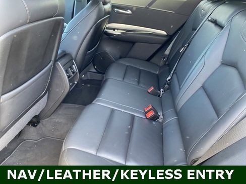 Used 2022 Cadillac XT4 Premium Luxury w/ Enhanced Visibility Package image 22
