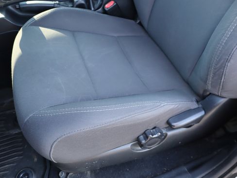 Used 2018 Toyota Tacoma TRD Sport image 20