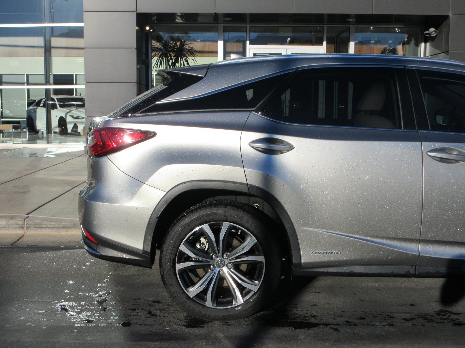 Used 2022 Lexus RX 450h AWD w/ Premium Package image 10