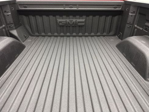 New 2026 GMC Sierra 1500 SLT w/ SLT Premium Plus Package image 6