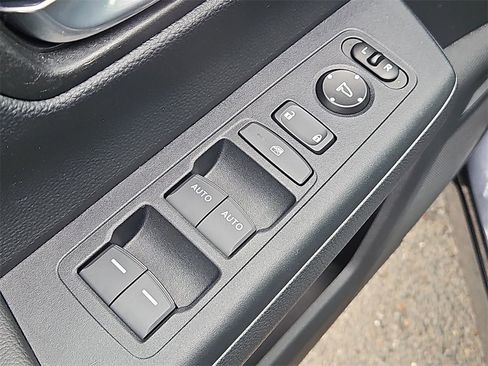 Used 2023 Honda CR-V EX image 22