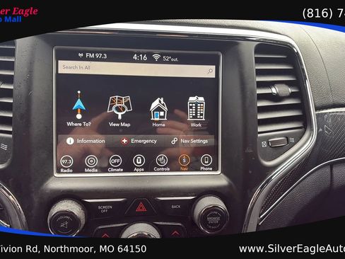 Used 2015 Jeep Grand Cherokee SRT AWD/4WD image 13