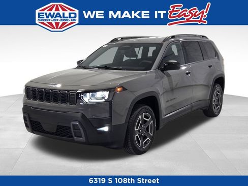 New 2026 Jeep Cherokee Laredo AWD/4WD image 18