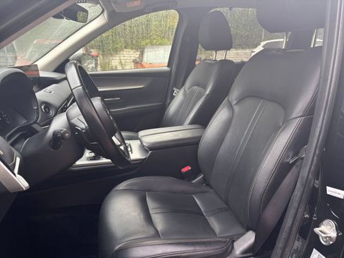 Used 2025 MAZDA CX-70 3.3 Turbo w/ Preferred Package AWD/4WD image 39