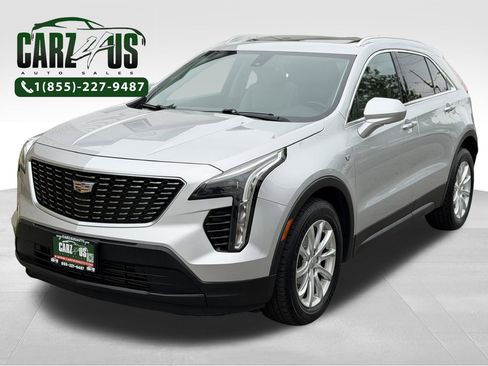 Used 2019 Cadillac XT4 Luxury w/ Cold Weather Package AWD/4WD image 1