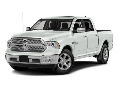 Used 2017 RAM 1500 Laramie w/ Convenience Group