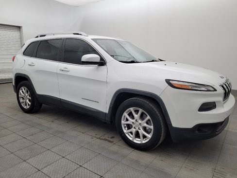 Used 2014 Jeep Cherokee Latitude w/ Comfort/Convenience Group FWD image 11
