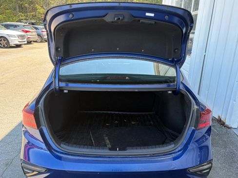 Used 2019 Kia Forte LXS image 8