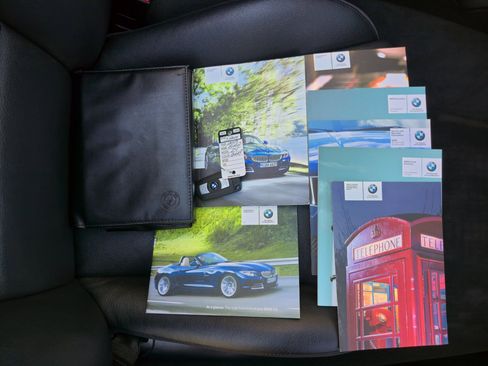 Used 2009 BMW Z4 sDrive30i image 31