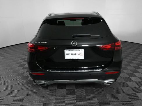 Certified 2026 Mercedes-Benz GLA 250 image 28