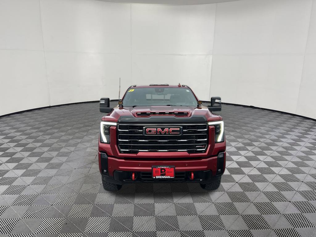 Used 2025 GMC Sierra 2500 AT4 w/ AT4 Premium Plus Package AWD/4WD image 8