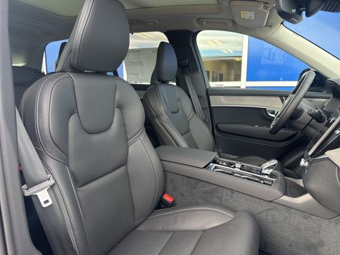 New 2026 Volvo XC90 B6 Ultra w/ Protection Package image 15