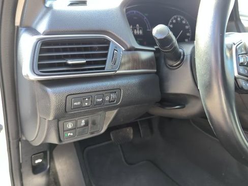 Used 2022 Honda Accord Touring image 14