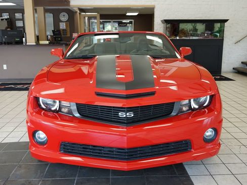 Used 2011 Chevrolet Camaro SS w/ RS Package RWD image 22