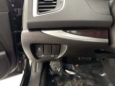 Used 2016 Acura TLX V6 image 13