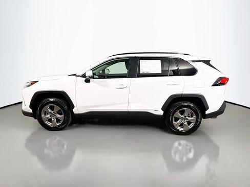Certified 2024 Toyota RAV4 XLE w/ Convenience Package image 4