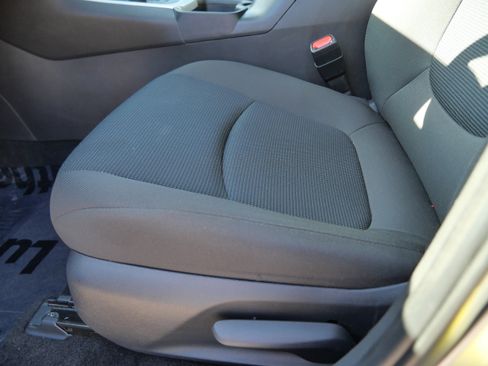 Certified 2025 Toyota RAV4 LE AWD/4WD image 21