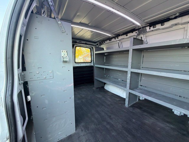 Used 2021 Chevrolet Express 2500 w/ Driver Convenience Package RWD image 20