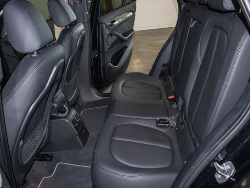 Used 2022 BMW X1 sDrive28i w/ Premium Package 2 FWD image 15