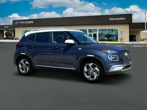 New 2025 Hyundai Venue Limited image 10
