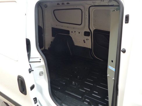 Used 2022 RAM ProMaster City Tradesman image 32