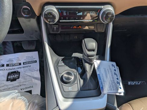 New 2025 Toyota RAV4 XLE image 15